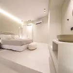 Amelia Luxury Old Town *