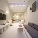 Amelia Luxury Old Town Apartment