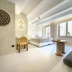 Amelia Luxury Old Town