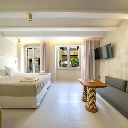 Amelia Luxury Old Town * Chania (Crete)