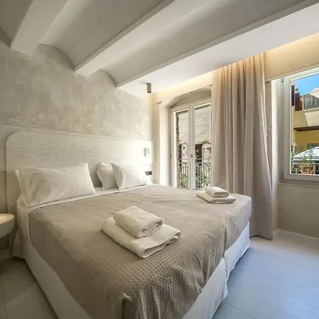 Amelia Luxury Old Town דירה חאניה