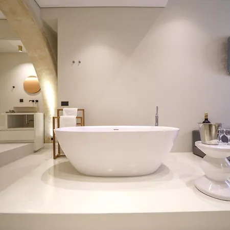 Amelia Luxury Old Town Apartment